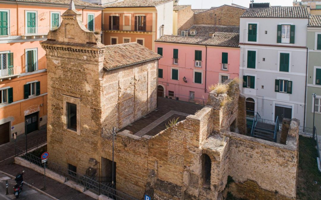 Progetto integrato di recupero e valorizzazione del Teatro, delle Terme e dei cosiddetti Tempietti a Chieti